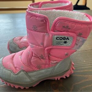 COGA Pink Snow Boots with Silver Snowflakes size 28 EU